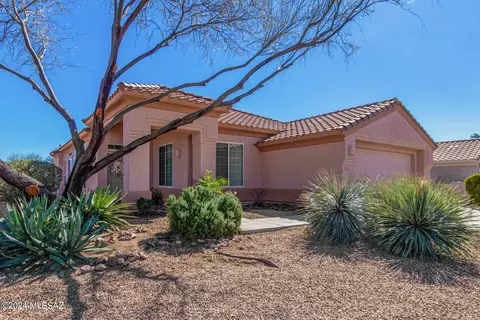 5137 W Desert Eagle Cir, Marana, AZ 85658