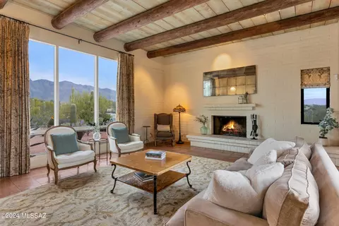 1776 E Calle Del Cielo, Tucson, AZ 85718