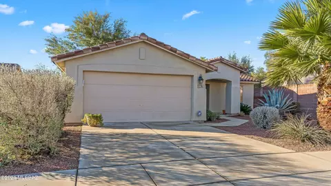 2565 W Sunstar Pl, Tucson, AZ 85713