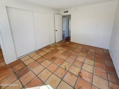 3341 S Champlain Ave, Tucson, AZ 85730 photo 13