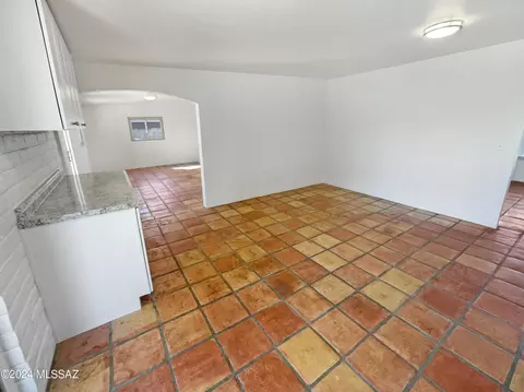 3341 S Champlain Ave, Tucson, AZ 85730 photo 6