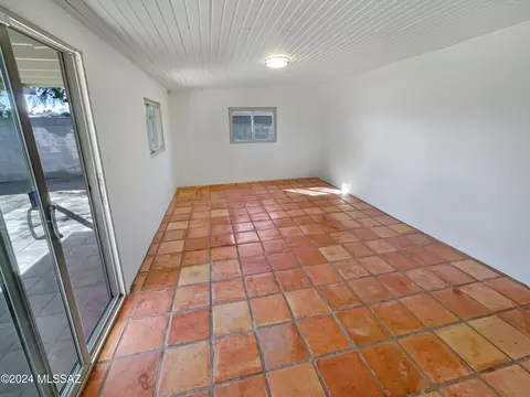 3341 S Champlain Ave, Tucson, AZ 85730 photo 7