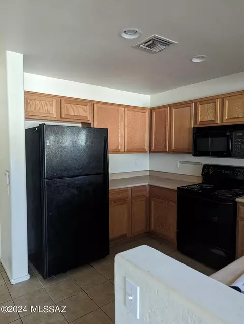 5998 S Cedar Elm Ln, Tucson, AZ 85747 photo 4