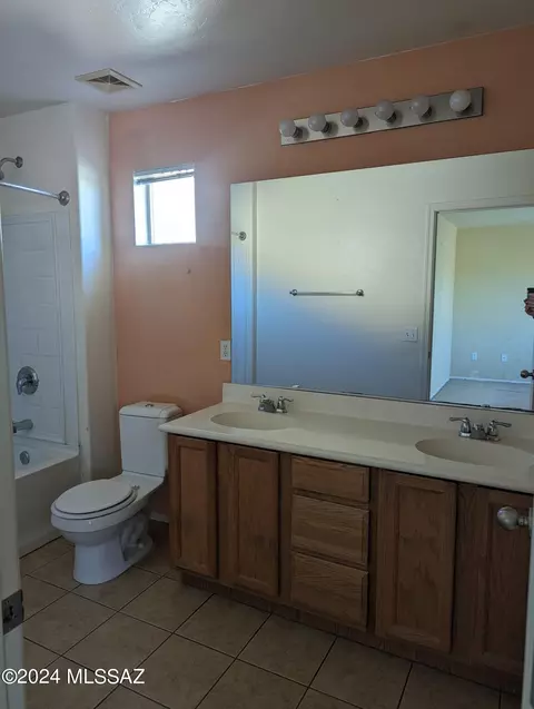 5998 S Cedar Elm Ln, Tucson, AZ 85747 photo 9