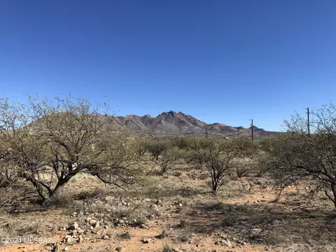 43 Calle Etopia, Rio Rico, AZ 85648