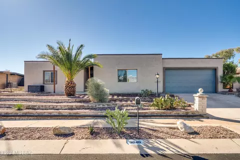 9040 E Millett Dr, Tucson, AZ 85710