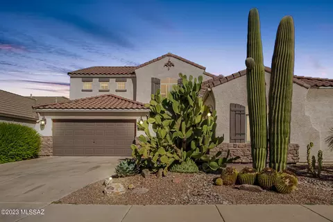 9960 N Blue Crossing Way, Tucson, AZ 85743