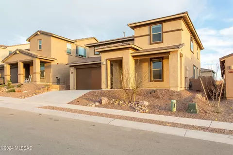 Exterior - 13862 E Silver Pine Trl, Vail, AZ 85641 photo 2 of 10