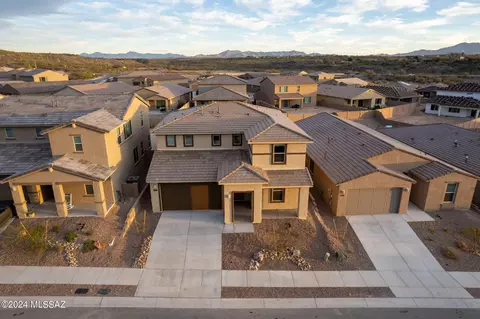 Exterior - 13862 E Silver Pine Trl, Vail, AZ 85641 photo 5 of 10