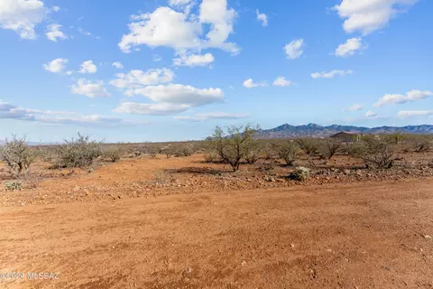 Camino Chimineas, Rio Rico, AZ 85648