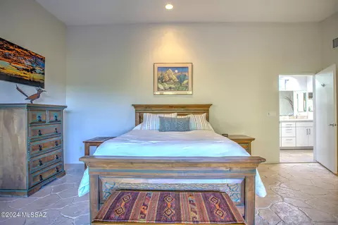 Bedroom - 4565 E Coronado Dr, Tucson, AZ 85718 photo 6 of 7