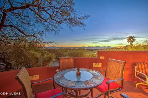 Exterior - 4565 E Coronado Dr, Tucson, AZ 85718 photo 3 of 16