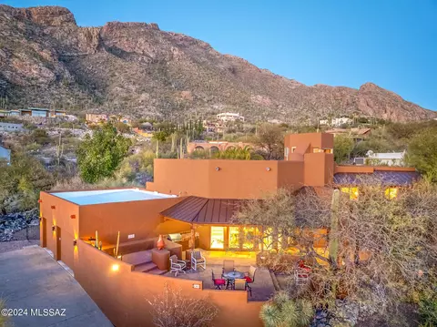 4565 E Coronado Dr, Tucson, AZ 85718