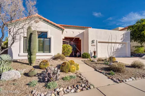 10561 E Wildfire Dr, Tucson, AZ 85748