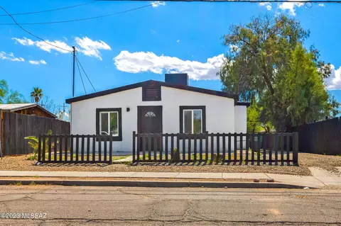 619 W 40th St, Tucson, AZ 85713