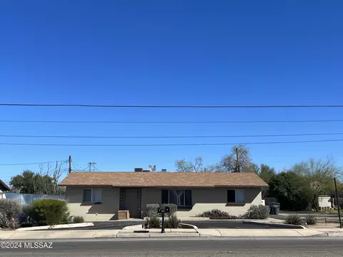 1654 N Rosemont Blvd, Tucson, AZ 85712