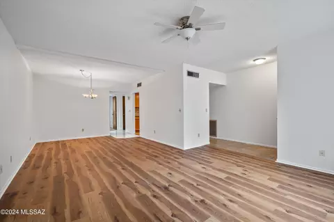 7619 E Pearson St, Tucson, AZ 85715 photo 4