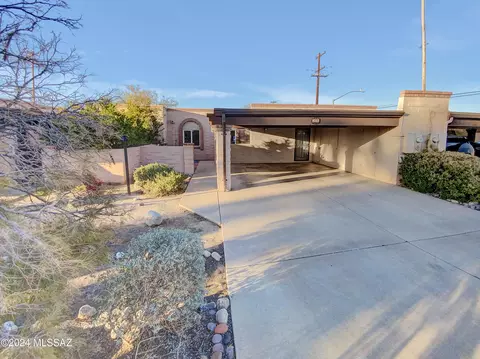 4259 E Allison Rd, Tucson, AZ 85712