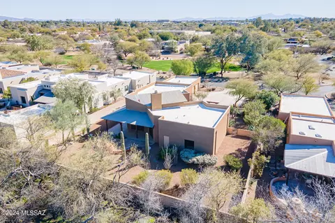 View/Area - 4955 E Parade Ground Loop, Tucson, AZ 85712 photo 2 of 6
