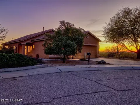 5377 W Rocky Peak Rd, Tucson, AZ 85735