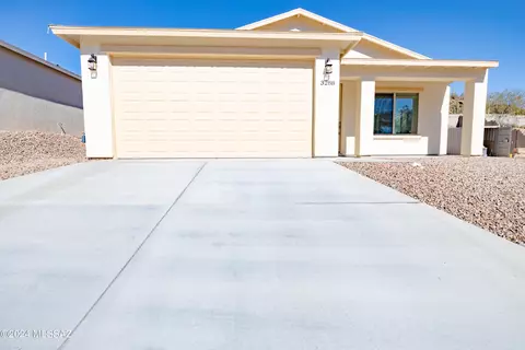 3288 W Athenee Ct W, Tucson, AZ 85746
