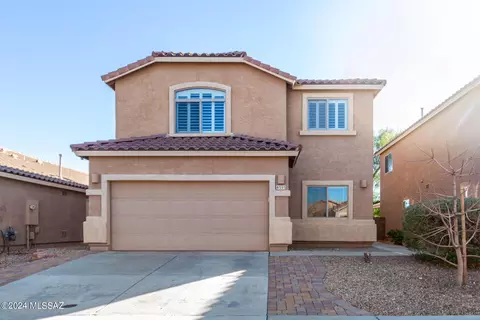8355 S Egyptian Dr, Tucson, AZ 85747