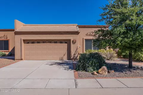 2287 S Cliff Dr, Green Valley, AZ 85614