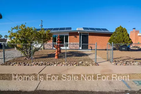 7341 E Juarez St, Tucson, AZ 85710