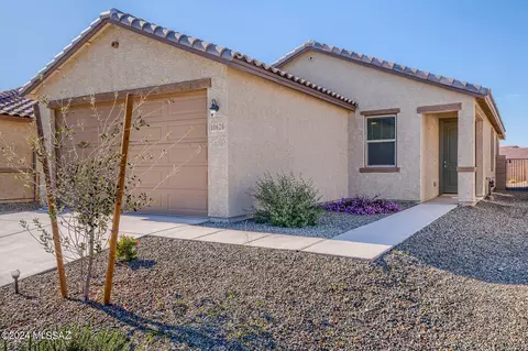 10620 W Goulding Dr, Marana, AZ 85653
