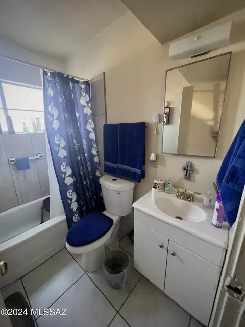2523 E Cameron Vis, Tucson, AZ 85713 photo 8
