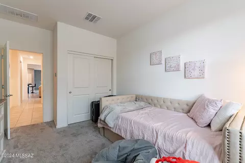 Bedroom - 8744 E Stone Meadow Cir, Tucson, AZ 85730 photo 3 of 9