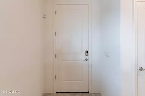Entry Way - 8744 E Stone Meadow Cir, Tucson, AZ 85730 photo 2 of 4