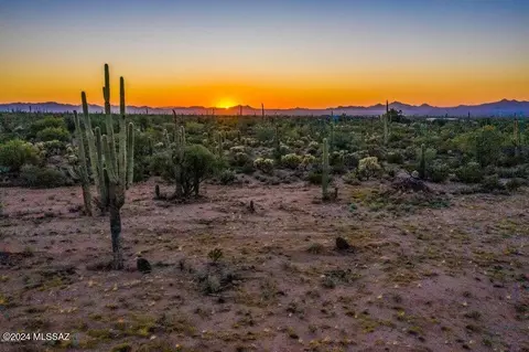 10990 W Rudasill Rd, Tucson, AZ 85743