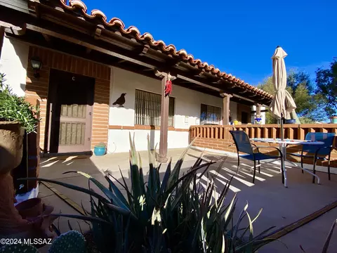 360 S Paseo Sarta #C, Green Valley, AZ 85614