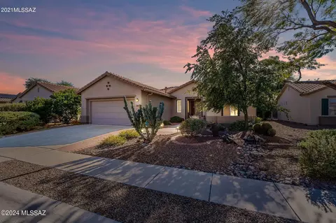 7657 W Cathedral Canyon Dr, Tucson, AZ 85743