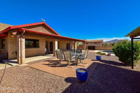 Exterior - 1939 W Camino Toro Bronco, Vail, AZ 85641 photo 8 of 22