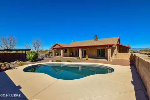 Exterior - 1939 W Camino Toro Bronco, Vail, AZ 85641 photo 1 of 22