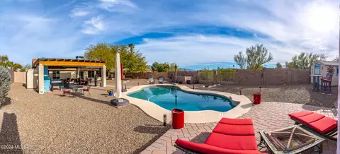 2861 W Calle De Dalias, Tucson, AZ 85745