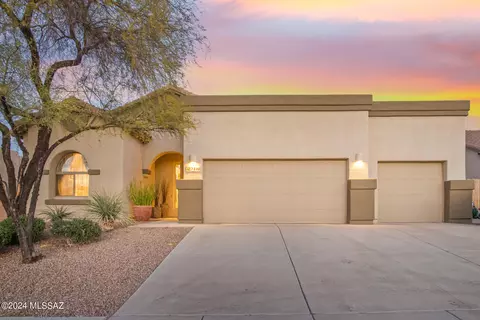 7840 N Box Camp Pl, Tucson, AZ 85743