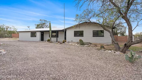 7561 N Obregon Dr, Tucson, AZ 85704