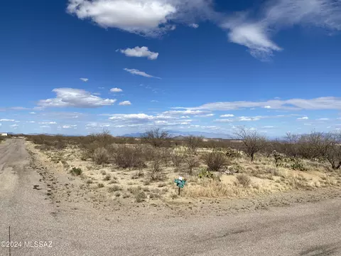 Bonanza Gold Drive, Sahuarita, AZ 85629