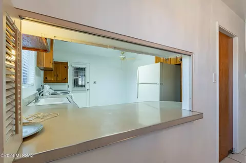 Kitchen - 5458 E 8th St, Tucson, AZ 85711 photo 2 of 7