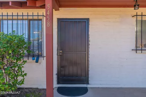 Exterior - 5458 E 8th St, Tucson, AZ 85711 photo 6 of 11
