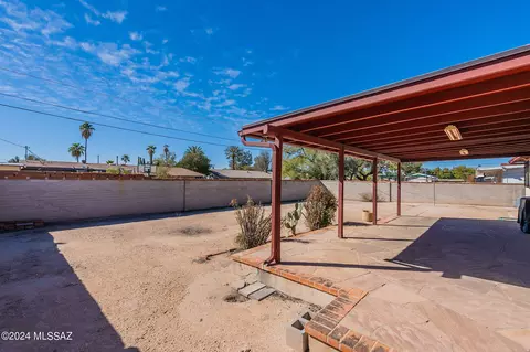 Exterior - 5458 E 8th St, Tucson, AZ 85711 photo 2 of 11