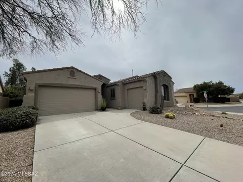 1227 W Rodriguez Rd, Oro Valley, AZ 85755
