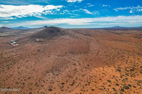 10 E Acres E Red Stag Rd, Pearce, AZ 85625 photo 11