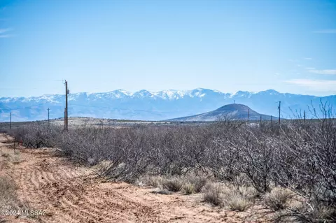 10 E Acres E Red Stag Rd, Pearce, AZ 85625 photo 4