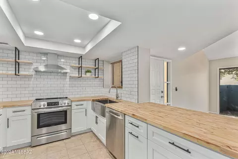 3932 Paseo De Las Canchas, Tucson, AZ 85716