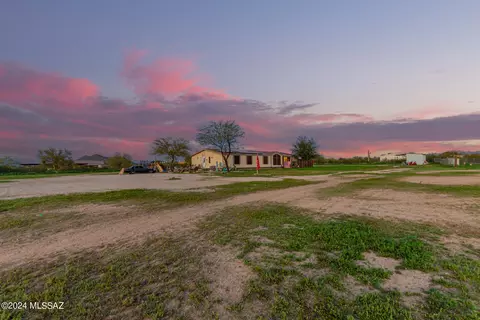 34303 S Longhorn Trl, Marana, AZ 85658
