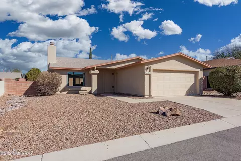 4648 W Bluebell Way, Tucson, AZ 85742